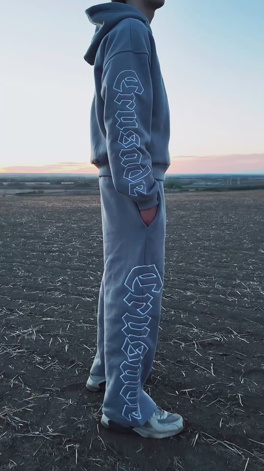 7 HOOD GREY